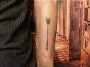 Kol Üzerine Ok Dövmesi / Arrow Tattoo on Arm