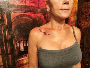 Omuza Dal Yaprak Dvmesi / Leaves Tattoo