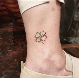 4 Yaprakl Renkli Yonca Dvmesi / 4 Leaf Coloured Clover Tattoo