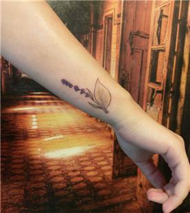 Defne Yapra ve Lavanta Dvmesi / Leave of Daphne and Lavender Tattoo