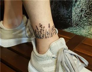 Ayak Bileine iekler ve Bitkisel Motifler Dvmesi / Flower and Herbs Anklet Tattoo