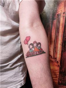 Kz ocuklar Kardelik Dvmesi / Sisterhood Tattoo