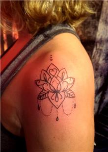 Omuza Lotus Mandala Dvme / Lotus Mandala Tattoos