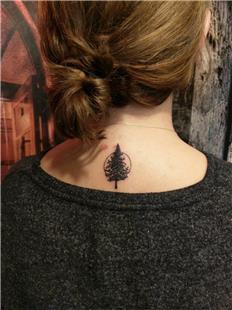 ember iinde Aa Ense Dvmesi / Tree Circle Back Tattoo
