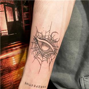 Gz ve rmcek A Dvmesi / Eye and Spider Web Tattoo