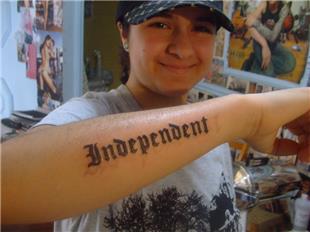 Bağımsız Özgürlük Yazı Dövmesi / Independent Tattoo