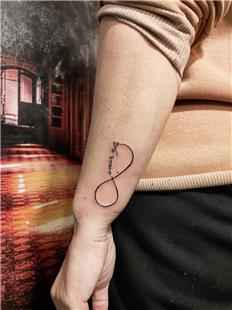 Sonsuzluk areti ve sim Dvmesi / Infinity Symbol and Name Tattoo