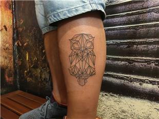 Bacağa Geometrik Baykuş Dövmesi / Geometric Owl Tattoo on Leg
