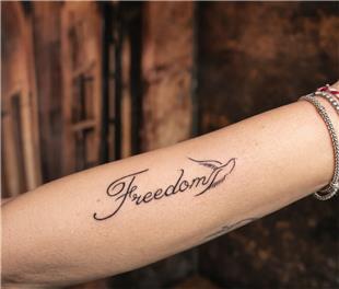 Freedom ve Ku� D�vmesi / Freedom and Bird Tattoo